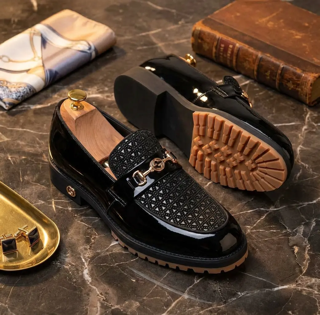 Gucci Black Patent Leather Horsebit Loafer Gucci Black Patent Leather Horsebit Loafer with GG Monogram Texture