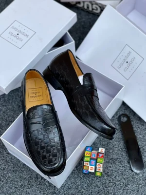Roberto Serpentini Black Leather Penny Loafer with Brogue Detailing