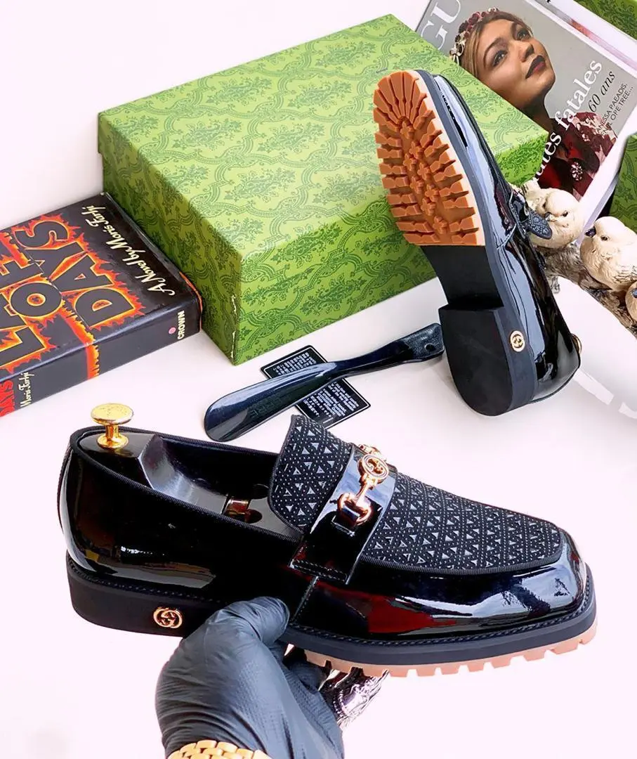 Gucci Black Patent Leather Horsebit Loafer Gucci Black Patent Leather Horsebit Loafer with GG Monogram Texture