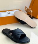 Gucci-Style Interlocking GG Slide Sandal – Black Grained Leather with Gold Logo | Luxury-Inspired Men’s Slides for Nigerian Men | Affordable Designer Look, Premium Feel