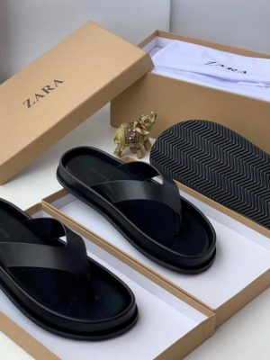 ZARA Minimalist Thick-Sole Slide Sandal – Black Leather Men’s Fashion Slide with Platform Sole | Modern, Stylish Footwear for Nigerian Men | Luxury Feel, Affordable Price