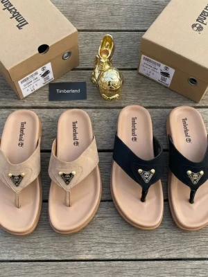 Timberland logo thong slide sandals