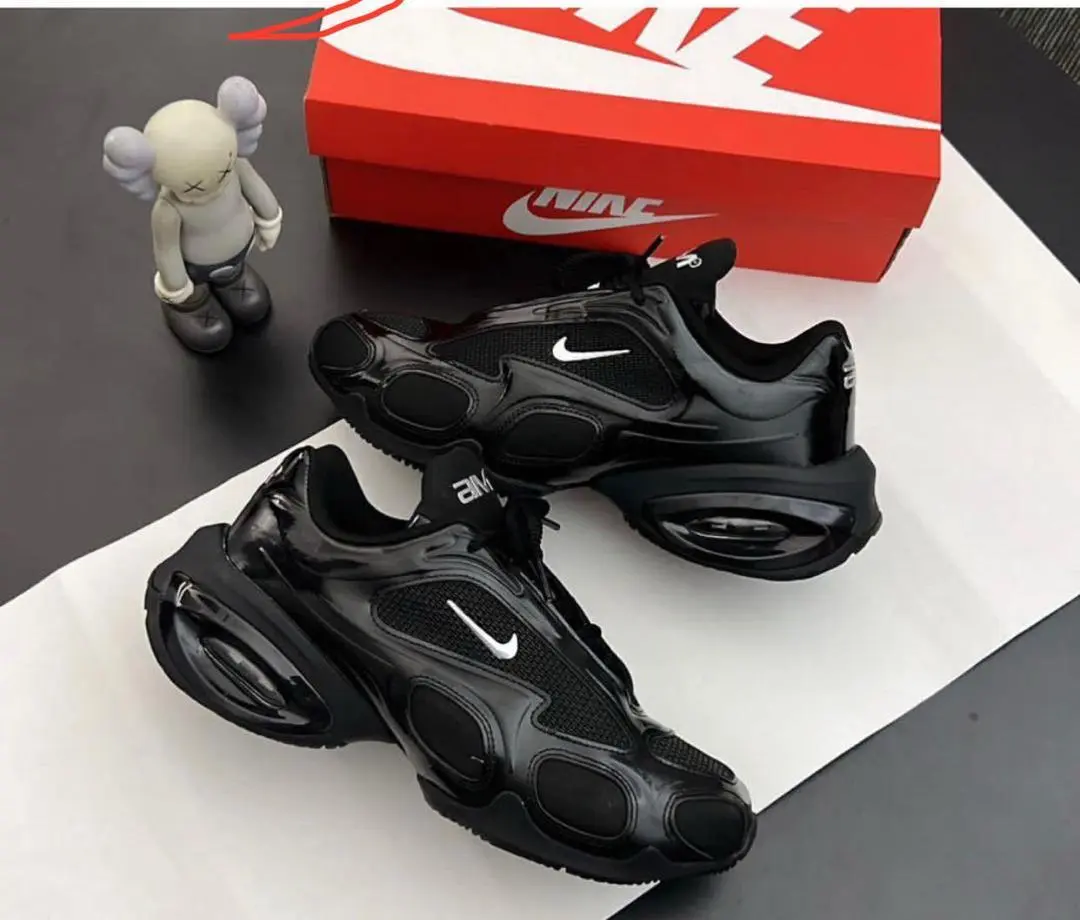 Nike™ Air Max Plus "Silver Bullet" Nike Air Max Plus "Silver Bullet" sneaker