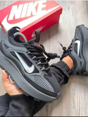 white Nike Air Zoom Type sneaker