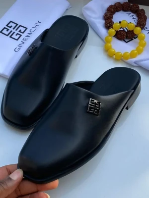 Luxury black Givenchy 4G logo slide sandals