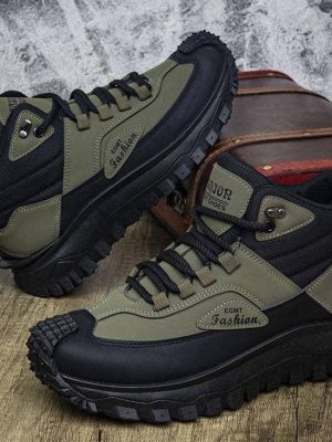 Rugged Tactical Boots