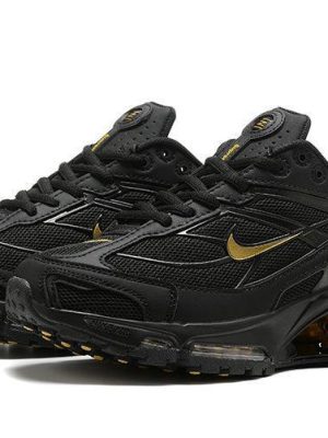 Iconic Nike Shox R4 sneakers