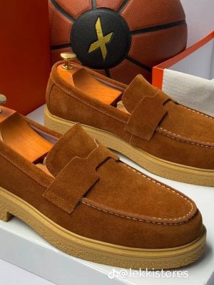 Premium Hermès cognac suede loafers